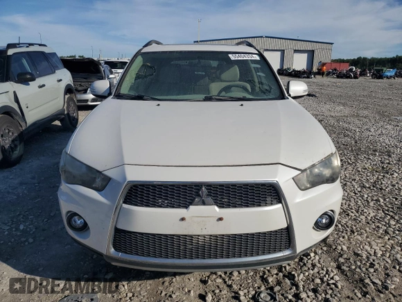 2011 Mitsubishi Outlander SE z VIN JA4AS3AW4BU017490, wystawiony jako Copart lot #55404334 z przebiegiem 168 345 mil mil oraz Czysty tytuł • Clean title. Historia ofert i sprzedaży dostępna na DreamBid. Obrazek 5.