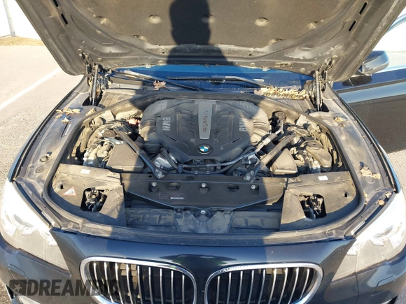 2013 BMW 7 Series 750Li xDrive with VIN WBAYF8C53DD140448, listed as a IAAI auction lot 41933840 with 119,013 mi miles. Bid and sale history available at carsss.com. Image 10.