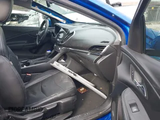 2016 Chevrolet Volt Premier with VIN 1G1RD6S55GU140130, listed as a IAAI auction lot 41677296 with 105,994 mi miles. Bid and sale history available at carsss.com. Image 5.
