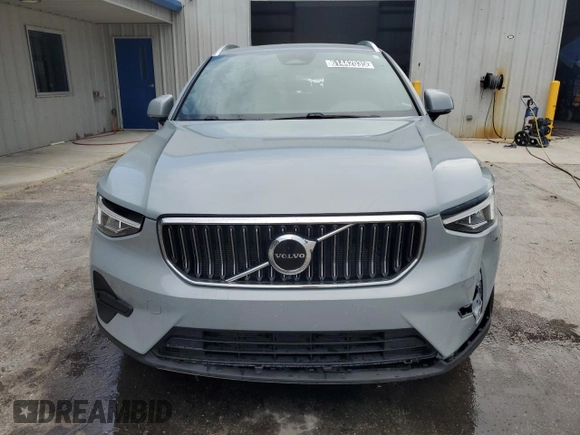 2024 Volvo XC40 Core Bright Theme с VIN YV4L12UK1R2352049, выставлен на аукционе Copart как лот 61442035 с пробегом 20 156 миль миль и Чистый • Clean title. История ставок и продаж доступна на DreamBid. Изображение 5.