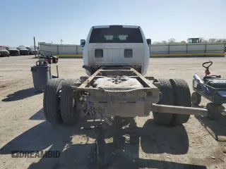 2018 Ram 5500 Tradesman with VIN 3C7WRNFL2JG371658, listed as a Copart auction lot 52543245 with 150,250 mi miles and Salvage Title. Bid and sale history available at carsss.com. Image 6.