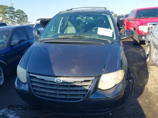 2007 Chrysler Town & Country LWB Touring with VIN 2A4GP54L97R310749, listed as a IAAI auction lot 41709804 with 1 mi miles. Bid and sale history available at carsss.com. Image 12.