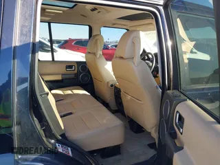 2006 Land Rover LR3 HSE with VIN SALAG25456A371156, listed as a IAAI auction lot 41375624 with 122,974 mi miles. Bid and sale history available at carsss.com. Image 8.