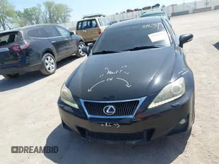 2011 Lexus IS 350 z VIN JTHBE5C29B5027237, wystawiony jako IAAI lot #42236845 z przebiegiem 215 485 mil mil oraz . Historia ofert i sprzedaży dostępna na DreamBid. Obrazek 13.