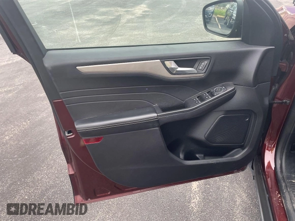 2021 Ford Escape SE Hybrid z VIN 1FMCU0BZ0MUA50663, wystawiony jako IAAI lot #42455921 z przebiegiem 115 055 mil mil oraz . Historia ofert i sprzedaży dostępna na DreamBid. Obrazek 15.