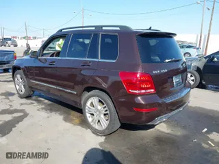 2013 Mercedes-Benz GLK-Class GLK 350 with VIN WDCGG8JB5DF996093, listed as a IAAI auction lot 41615076 with 108,981 mi miles. Bid and sale history available at carsss.com. Image 3.