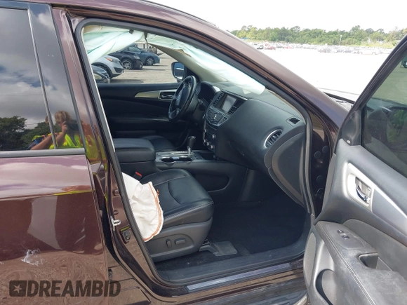 2019 Nissan Pathfinder SL z VIN 5N1DR2MN3KC581063, wystawiony jako IAAI lot #42311710 z przebiegiem 142 252 mil mil oraz . Historia ofert i sprzedaży dostępna na DreamBid. Obrazek 5.