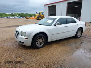 2010 Chrysler 300 Touring with VIN 2C3CA5CV5AH327607, listed as a IAAI auction lot 41960961 with 172,997 mi miles. Bid and sale history available at carsss.com. Image 2.