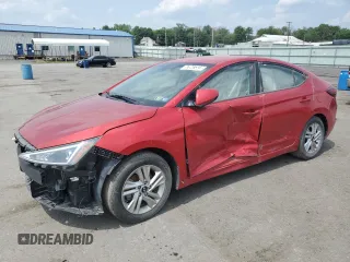 2020 Hyundai Elantra Value Edition z VIN 5NPD84LF7LH573812, wystawiony jako Copart lot #57047323 z przebiegiem 51 881 mil mil oraz Czysty tytuł • Clean title. Historia ofert i sprzedaży dostępna na DreamBid. Obrazek 1.
