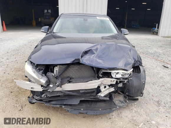 2015 BMW 3 Series 320i with VIN WBA3B1C53FP831770, listed as a Copart auction lot 59603155 with 33,541 mi miles and Non repairable. Bid and sale history available at DreamBid. Image 5.