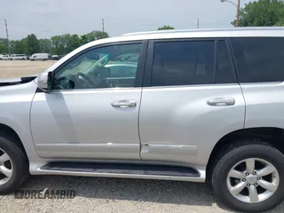 2012 Lexus GX 460 с VIN JTJBM7FX2C5038778, выставлен на аукционе IAAI как лот 42746203 с пробегом 212 412 миль миль и . История ставок и продаж доступна на DreamBid. Изображение 15.