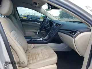 2019 Ford Fusion Hybrid SE with VIN 3FA6P0LU8KR242998, listed as a Copart auction lot 48927543 with 102,036 mi miles. Bid and sale history available at carsss.com. Image 5.