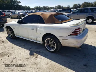 1995 Ford Mustang z VIN 1FALP45T0SF152059, wystawiony jako Copart lot #41786005 z przebiegiem 133 906 mil mil oraz Szkoda całkowita • Salvage title. Historia ofert i sprzedaży dostępna na DreamBid. Obrazek 2.