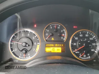 2009 Nissan Armada SE z VIN 5N1BA08D09N604043, wystawiony jako Copart lot #46001675 z przebiegiem 205 996 mil mil oraz Szkoda całkowita • Salvage title. Historia ofert i sprzedaży dostępna na DreamBid. Obrazek 9.