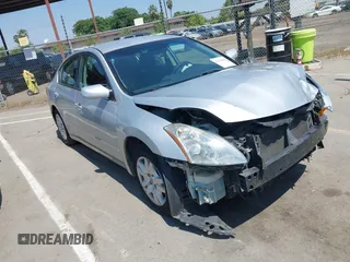 2012 Nissan Altima 2.5 with VIN 1N4AL2APXCN465594, listed as a IAAI auction lot 42124588 with 142,674 mi miles and . Bid and sale history available at carsss.com. Image 1.