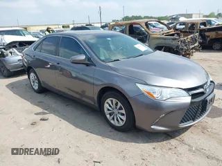 2016 Toyota Camry XLE with VIN 4T4BF1FKXGR521530, listed as a IAAI auction lot 41900074 with 151,251 mi miles and . Bid and sale history available at DreamBid. Image 1.