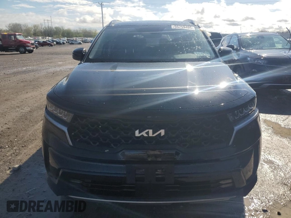 2023 Kia Sorento EX z VIN 5XYRH4LF0PG164585, wystawiony jako Copart lot #55759495 z przebiegiem 25 015 mil mil oraz Szkoda całkowita • Salvage title. Historia ofert i sprzedaży dostępna na DreamBid. Obrazek 5.