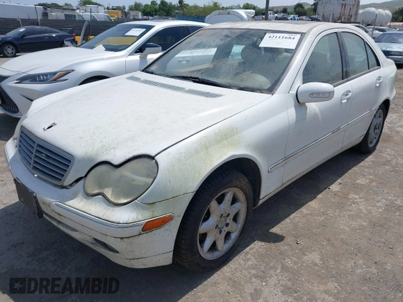 2002 Mercedes-Benz C with VIN WDBRF61J02F208524, listed as a IAAI auction lot 42111684 with 193,535 mi miles and . Bid and sale history available at carsss.com. Image 2.