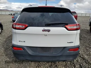 2018 Jeep Cherokee Latitude с VIN 1C4PJMCX4JD532485, выставлен на аукционе Copart как лот 49496145 с пробегом 92 322 миль миль и Списание • Salvage title. История ставок и продаж доступна на DreamBid. Изображение 6.