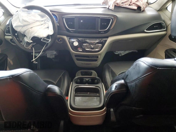 2021 Chrysler Voyager LXi with VIN 2C4RC1DG1MR534485, listed as a Copart auction lot 51288155 with 72,410 mi miles and Salvage Title. Bid and sale history available at DreamBid. Image 8.