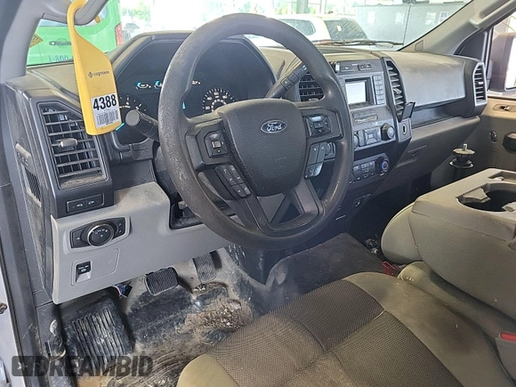 2016 Ford F-150 XL with VIN 1FTMF1CP9GKF21375, listed as a IAAI auction lot 42785364 with 158,271 mi miles and . Bid and sale history available at DreamBid. Image 1.