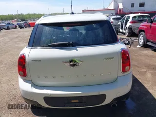 2013 MINI Countryman with VIN WMWZB3C56DWR36117, listed as a IAAI auction lot 42076676 with 168,750 mi miles and . Bid and sale history available at DreamBid. Image 16.