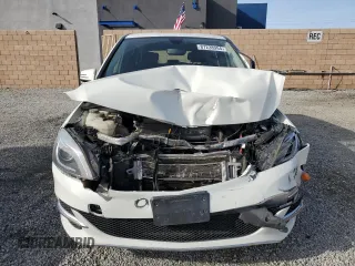 2014 Mercedes-Benz B Electric Drive with VIN WDDVP9AB3EJ001785, listed as a Copart auction lot 87238994 with 101,543 mi miles and Salvage Title. Bid and sale history available at DreamBid. Image 5.
