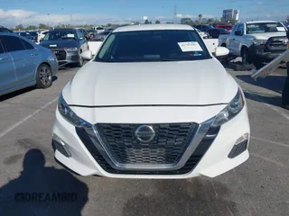 2020 Nissan Altima 2.5 S with VIN 1N4BL4BV4LC212960, listed as a IAAI auction lot 41785081 with 122,494 mi miles. Bid and sale history available at carsss.com. Image 12.