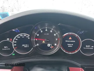 2019 Porsche Cayenne S z VIN WP1AB2AY2KDA64548, wystawiony jako IAAI lot #42316649 z przebiegiem 28 110 mil mil oraz . Historia ofert i sprzedaży dostępna na DreamBid. Obrazek 7.