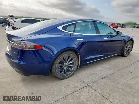 2018 Tesla Model S 75D с VIN 5YJSA1E26JF275221, выставлен на аукционе Copart как лот 61101885 с пробегом 122 530 миль миль и Списание • Salvage title. История ставок и продаж доступна на DreamBid. Изображение 3.
