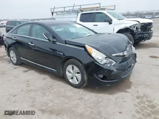 2015 Hyundai Sonata Hybrid Limited with VIN KMHEC4A49FA132050, listed as a IAAI auction lot 41491376 with 140,861 mi miles. Bid and sale history available at carsss.com. Image 1.