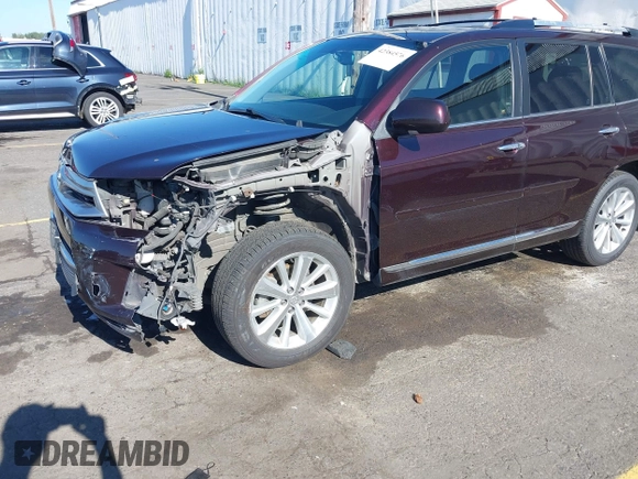 2013 Toyota Highlander Limited with VIN JTEDC3EH1D2011037, listed as a IAAI auction lot 42384576 with 334,621 mi miles and . Bid and sale history available at DreamBid. Image 6.