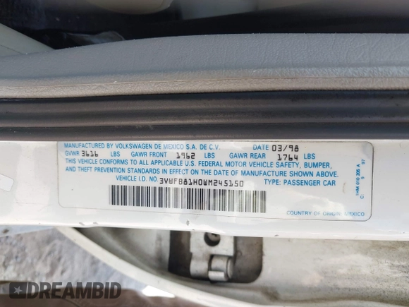 1998 Volkswagen Golf с VIN 3VWFB81H0WM245150, выставлен на аукционе IAAI как лот 42333395 с пробегом 184 410 миль миль и . История ставок и продаж доступна на DreamBid. Изображение 9.