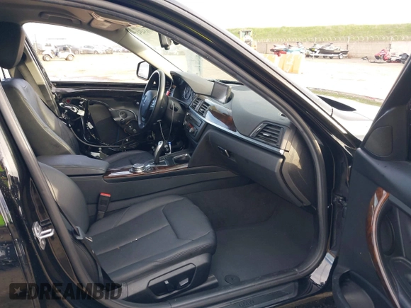 2015 BMW 3 Series 320i with VIN WBA3B1G59FNT64540, listed as a IAAI auction lot 41654543 with 64,172 mi miles. Bid and sale history available at carsss.com. Image 5.