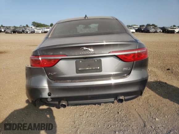 2018 Jaguar XF 35t R-Sport with VIN SAJBL4EV2JCY55361, listed as a Copart auction lot 68311824 with 34,165 mi miles and Salvage Title. Bid and sale history available at carsss.com. Image 6.