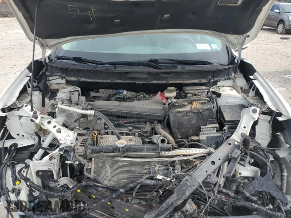 2017 Nissan Rogue SV with VIN KNMAT2MV3HP572874, listed as a Copart auction lot 62496165 with 158,979 mi miles and Salvage title. Bid and sale history available at DreamBid. Image 11.