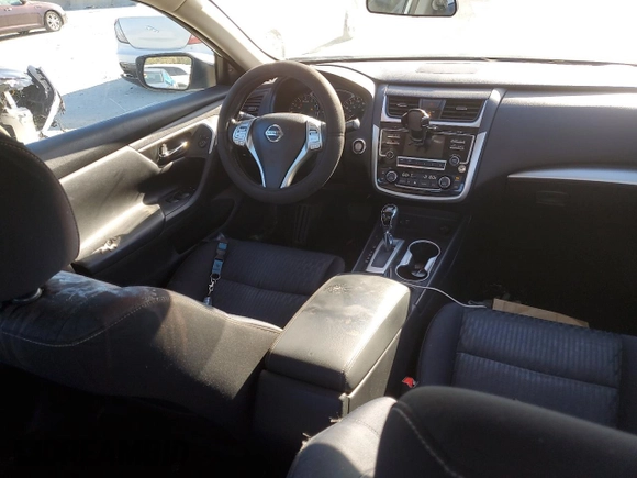 2018 Nissan Altima SV with VIN 1N4AL3AP6JC171415, listed as a Copart auction lot 49228105 with 144,104 mi miles and Clean Title. Bid and sale history available at DreamBid. Image 8.