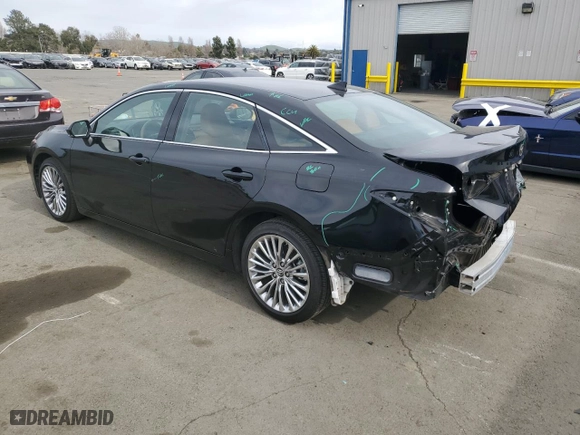 2019 Toyota Avalon XLE with VIN 4T1BZ1FB8KU026995, listed as a Copart auction lot 48181755 with NaN miles and Salvage Title. Bid and sale history available at carsss.com. Image 2.