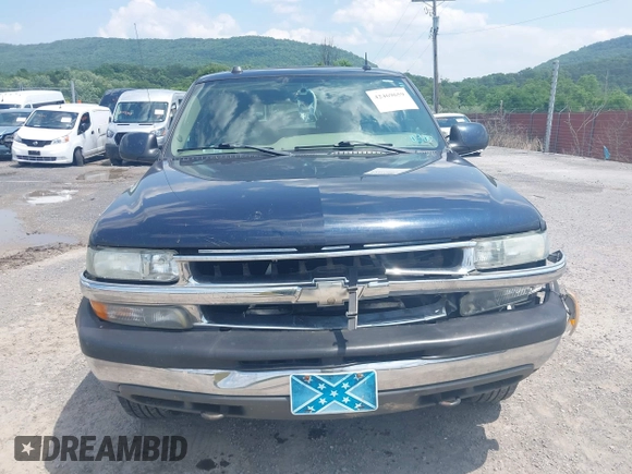 2004 Chevrolet Suburban LT with VIN 1GNFK16Z44J177576, listed as a IAAI auction lot 42469659 with 272,849 mi miles and . Bid and sale history available at DreamBid. Image 6.