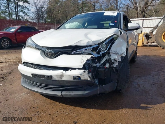 2019 Toyota C-HR XLE with VIN JTNKHMBX2K1041838, listed as a IAAI auction lot 41511513 with 107,145 mi miles. Bid and sale history available at carsss.com. Image 6.