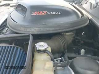 2021 Dodge Challenger R/T Scat Pack Widebody z VIN 2C3CDZFJ8MH552082, wystawiony jako IAAI lot #42665612 z przebiegiem 64 472 mil mil oraz . Historia ofert i sprzedaży dostępna na DreamBid. Obrazek 20.