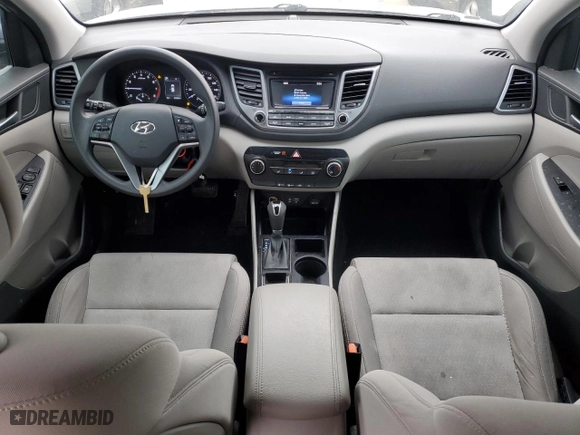 2016 Hyundai Tucson SE with VIN KM8J3CA45GU255157, listed as a Copart auction lot 43698075 with 93,252 mi miles and Clean Title. Bid and sale history available at carsss.com. Image 9.