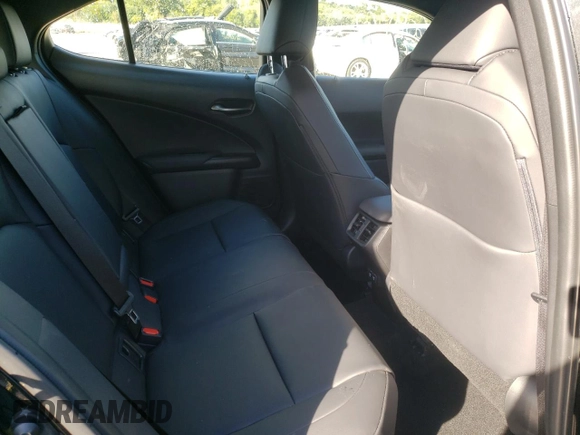 2019 Lexus UX with VIN JTHU9JBH3K2014710, listed as a Copart auction lot 60191962 with 15,230 mi miles. Bid and sale history available at carsss.com. Image 6.