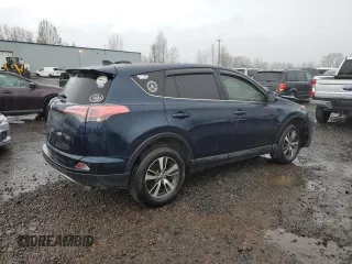 2017 Toyota RAV4 XLE with VIN JTMWFREV0HJ718137, listed as a Copart auction lot 49931375 with 192,980 mi miles and Salvage Title. Bid and sale history available at carsss.com. Image 3.