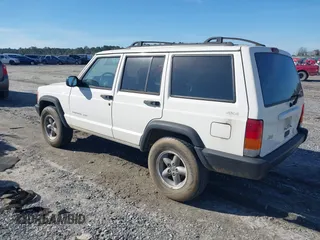 1999 Jeep Cherokee Sport with VIN 1J4FF68S8XL636041, listed as a IAAI auction lot 41440921 with 277,454 mi miles and . Bid and sale history available at DreamBid. Image 3.