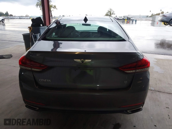 2015 Hyundai Genesis 3.8L with VIN KMHGN4JE8FU071736, listed as a IAAI auction lot 41732022 with 92,361 mi miles. Bid and sale history available at carsss.com. Image 16.