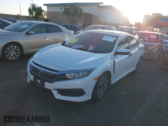 2018 Honda Civic EX с VIN 19XFC2F76JE206921, выставлен на аукционе IAAI как лот 42507757 с пробегом 112 103 миль миль и . История ставок и продаж доступна на DreamBid. Изображение 21.