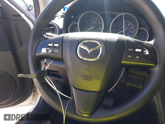 2011 Mazda Mazda6 i Sport with VIN 1YVHZ8BH7B5M20493, listed as a IAAI auction lot 41716704 with 173,162 mi miles. Bid and sale history available at carsss.com. Image 11.