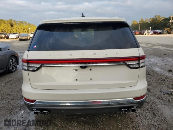 2021 Lincoln Aviator Reserve z VIN 5LM5J7WC1MGL06935, wystawiony jako Copart lot #81483244 z przebiegiem 37 261 mil mil oraz Szkoda całkowita • Salvage title. Historia ofert i sprzedaży dostępna na DreamBid. Obrazek 6.