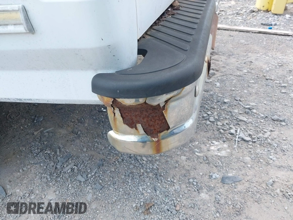 1992 Ford F-150 with VIN 2FTDF15N7NCA98373, listed as a IAAI auction lot 42365590 with Not provided miles and . Bid and sale history available at DreamBid. Image 13.